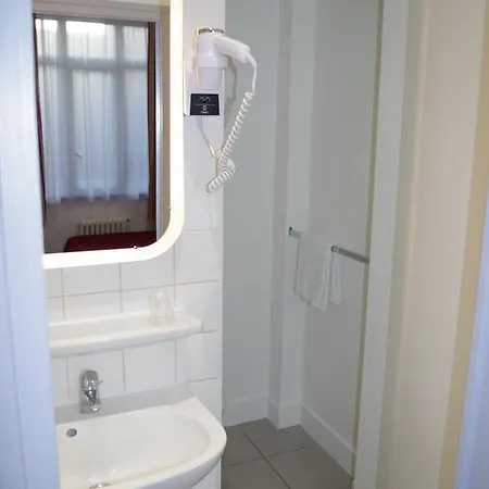 Faidherbe Hotel Lila